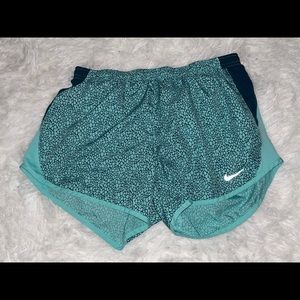 nike tempo shorts